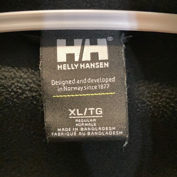 Helly Hansen Black Fleece Vest - Picture 3 of 3